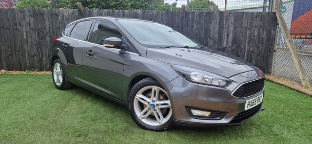 2015 65 Ford Focus 1.0 ZETEC 5d 124 BHP