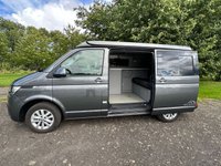 USED 2021 71 VOLKSWAGEN TRANSPORTER 4 BERTH LUXURY CAMPERVAN 2.0 T30 TDI HIGHLINE 150  DSG AUTOMATIC HILLSIDE BIRCHOVER CLASSIC
