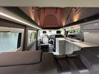USED 2021 71 VOLKSWAGEN TRANSPORTER 4 BERTH LUXURY CAMPERVAN 2.0 T30 TDI HIGHLINE 150  DSG AUTOMATIC HILLSIDE BIRCHOVER CLASSIC