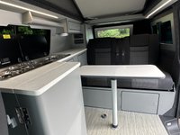 USED 2021 71 VOLKSWAGEN TRANSPORTER 4 BERTH LUXURY CAMPERVAN 2.0 T30 TDI HIGHLINE 150  DSG AUTOMATIC HILLSIDE BIRCHOVER CLASSIC