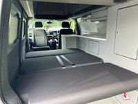 USED 2021 71 VOLKSWAGEN TRANSPORTER 4 BERTH LUXURY CAMPERVAN 2.0 T30 TDI HIGHLINE 150  DSG AUTOMATIC HILLSIDE BIRCHOVER CLASSIC