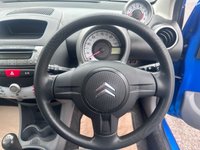 USED 2011 11 CITROEN C1 1.0 VTR PLUS 5d 68 BHP IDEAL NEW DRIVER CAR!! LOW MILEAGE, CHEAP AND ECO TO RUN WITH AVERAGE 62 MPG, &pound;20 ROAD TAX AND GROUP 3 INSURANCE. TIMING CHAIN RUN ENGINE TO GIVE PEACE OF MIND. SPEC INCLUDES  AIR CON, ALLOY WHEELS, REMOTE CENTRAL, CD/RADIO,AUX, REV COUNTER AND 2 KEYS.