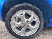 USED 2011 11 CITROEN C1 1.0 VTR PLUS 5d 68 BHP IDEAL NEW DRIVER CAR!! LOW MILEAGE, CHEAP AND ECO TO RUN WITH AVERAGE 62 MPG, &pound;20 ROAD TAX AND GROUP 3 INSURANCE. TIMING CHAIN RUN ENGINE TO GIVE PEACE OF MIND. SPEC INCLUDES  AIR CON, ALLOY WHEELS, REMOTE CENTRAL, CD/RADIO,AUX, REV COUNTER AND 2 KEYS.
