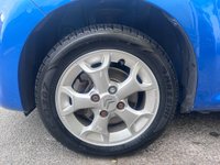 USED 2011 11 CITROEN C1 1.0 VTR PLUS 5d 68 BHP IDEAL NEW DRIVER CAR!! LOW MILEAGE, CHEAP AND ECO TO RUN WITH AVERAGE 62 MPG, &pound;20 ROAD TAX AND GROUP 3 INSURANCE. TIMING CHAIN RUN ENGINE TO GIVE PEACE OF MIND. SPEC INCLUDES  AIR CON, ALLOY WHEELS, REMOTE CENTRAL, CD/RADIO,AUX, REV COUNTER AND 2 KEYS.