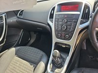 USED 2012 62 VAUXHALL ASTRA GTC 1.4 SRI S/S 3d 138 BHP Good History