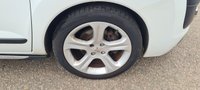 USED 2013 63 PEUGEOT 3008 2.0 ALLURE HDI FAP 5d 150 BHP HEADS-UP SPEED DISPLAY +  SAT NAV +  AUX +  BLUETOOTH +  PARKING SENSORS +  CRUISE CONTROL +  PANORAMIC SUNROOF +  18" ALLOYS +