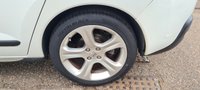 USED 2013 63 PEUGEOT 3008 2.0 ALLURE HDI FAP 5d 150 BHP HEADS-UP SPEED DISPLAY +  SAT NAV +  AUX +  BLUETOOTH +  PARKING SENSORS +  CRUISE CONTROL +  PANORAMIC SUNROOF +  18" ALLOYS +