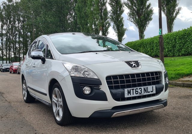 View our Peugeot 3008 2.0 ALLURE HDI FAP 5d 150 BHP