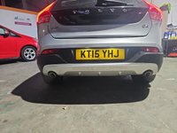 USED 2015 15 VOLVO V40 2.0 D4 CROSS COUNTRY LUX NAV 5d 188 BHP &pound;35 Road Tax.