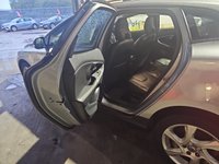 USED 2015 15 VOLVO V40 2.0 D4 CROSS COUNTRY LUX NAV 5d 188 BHP &pound;35 Road Tax.