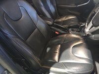 USED 2015 15 VOLVO V40 2.0 D4 CROSS COUNTRY LUX NAV 5d 188 BHP &pound;35 Road Tax.