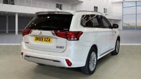 USED 2019 69 MITSUBISHI OUTLANDER 2.4 PHEV 4HS 5d 207 BHP APP SAT NAV LEATHER CAMERA  PARKING SENSORS MITSUBISHI WARRANTY TILL SEPT 2024