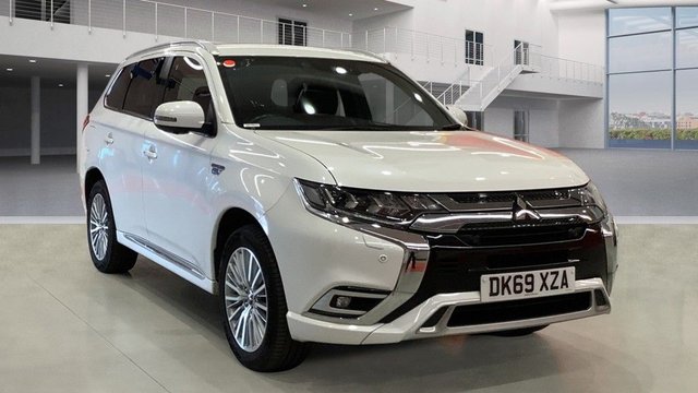 2019 69 Mitsubishi Outlander 2.4 PHEV 4HS 5d 207 BHP