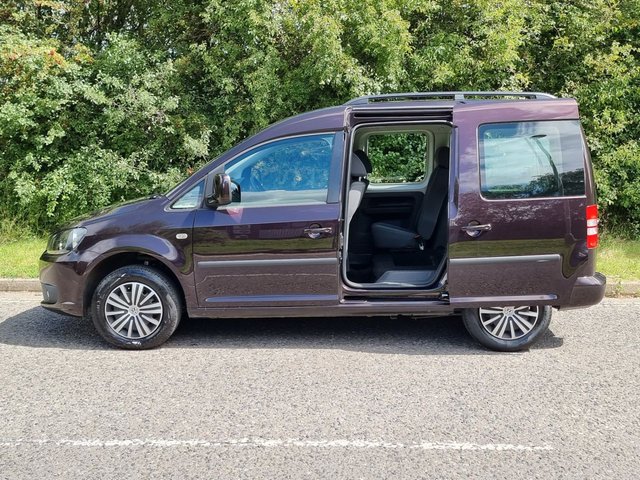 View our VOLKSWAGEN CADDY LIFE