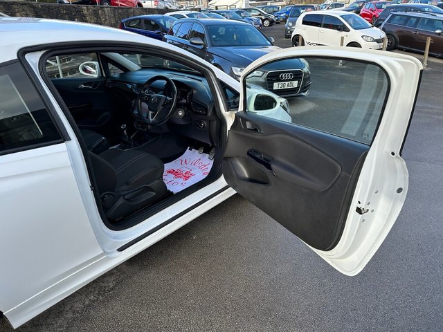 2015 VAUXHALL, CORSA - Photo 9