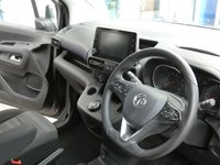 USED 2019 69 VAUXHALL COMBO LIFE 1.5 ENERGY CDTI S/S 5d 129 BHP 5 SEATS AIR CON CRUISE CONTROL PARKING SENSORS GENUINE LOW MILEAGE 1 OWNER 6 MONTHS GOLD WARRANTY
