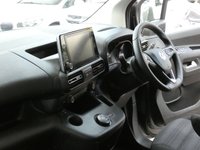 USED 2019 69 VAUXHALL COMBO LIFE 1.5 ENERGY CDTI S/S 5d 129 BHP 5 SEATS AIR CON CRUISE CONTROL PARKING SENSORS GENUINE LOW MILEAGE 1 OWNER 6 MONTHS GOLD WARRANTY