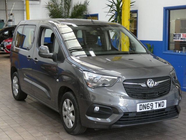 2019 69 Vauxhall Combo Life 1.5 ENERGY CDTI S/S 5d 129 BHP
