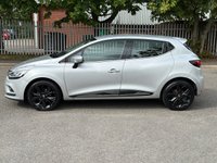 USED 2018 18 RENAULT CLIO 1.5 SIGNATURE NAV DCI 5d 109 BHP 