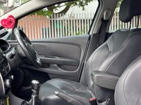 USED 2018 18 RENAULT CLIO 1.5 SIGNATURE NAV DCI 5d 109 BHP 