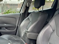 USED 2018 18 RENAULT CLIO 1.5 SIGNATURE NAV DCI 5d 109 BHP 