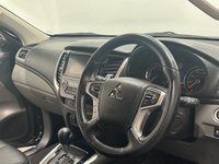 USED 2019 68 MITSUBISHI L200 2.4 DI-D 4WD WARRIOR DCB 178 BHP Super Low Mileage 14354 Miles L200 4WD Warrior DCB 178BHP