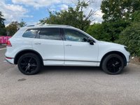 USED 2016 16 VOLKSWAGEN TOUAREG 3.0 V6 R-LINE TDI BLUEMOTION TECHNOLOGY 5d 259 BHP SATNAV-2 OWNERS-F/VW/S/HISTORY