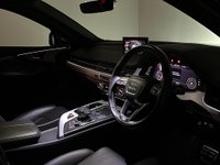 USED 2017 67 AUDI Q7 4.0 SQ7 TDI QUATTRO 5d 429 BHP 36797 Miles SQ7 4.0 Quattro , 7 Seater , 22" V Spoke Alloy Wheels, Technology Pack