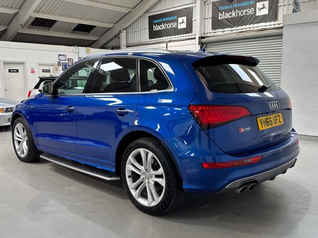 View our AUDI Q5