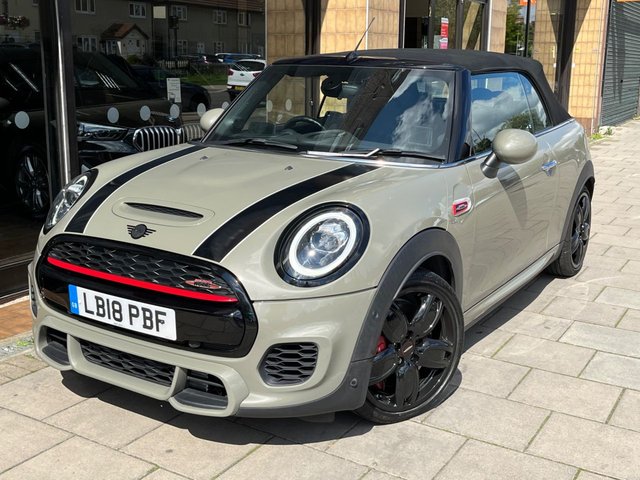2018 18 MINI Convertible 2.0 JOHN COOPER WORKS 2d 228 BHP