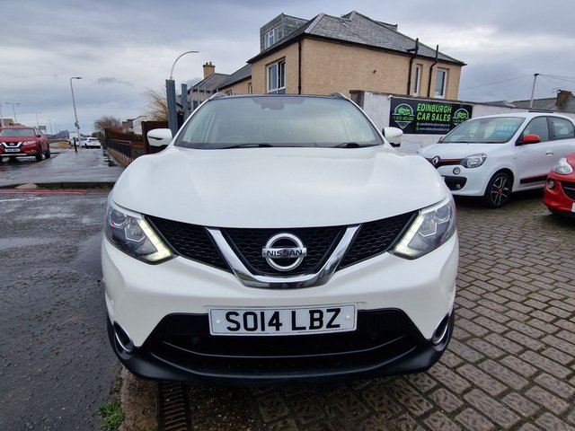 View our NISSAN QASHQAI