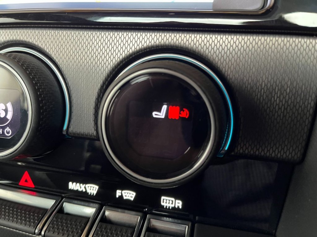 USED 2016 66 JAGUAR F-TYPE 3.0 V6 S AWD 2d 380 BHP 