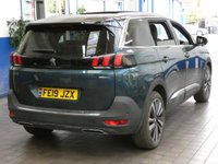 USED 2019 19 PEUGEOT 5008 1.5 BLUEHDI S/S GT LINE PREMIUM 5d 129 BHP 7 SEATS SAT NAV PART LEATHER INTERIOR HEATED SEATS PANORAMIC SUNROOF REAR VIEW CAMERA PARKING SENSORS 1 OWNER 6 MONTHS GOLD WARRANTY