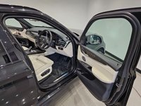 USED 2017 66 BMW X5 3.0 30D (258 PS) M SPORT AUTO XDRIVE ( EURO 6 ) S/S 5DR + PRO NAV + PANORAMIC E/SUNROOF + E/M/HEATED COMFORT / SPORT LEATHERS + HEAD UP + HARMAN KARDON + M SPORT PLUS PACK + R/CAMERA + F/R PARK + XENON / L.E.D.S + 20S + E/BOOT  PANROOF+R/CAM+XENON+COMFORT SEATS+NAV+HUD+HK+CRUISE