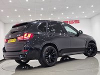 USED 2017 66 BMW X5 3.0 30D (258 PS) M SPORT AUTO XDRIVE ( EURO 6 ) S/S 5DR + PRO NAV + PANORAMIC E/SUNROOF + E/M/HEATED COMFORT / SPORT LEATHERS + HEAD UP + HARMAN KARDON + M SPORT PLUS PACK + R/CAMERA + F/R PARK + XENON / L.E.D.S + 20S + E/BOOT  PANROOF+R/CAM+XENON+COMFORT SEATS+NAV+HUD+HK+CRUISE