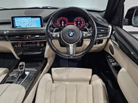 USED 2017 66 BMW X5 3.0 30D (258 PS) M SPORT AUTO XDRIVE ( EURO 6 ) S/S 5DR + PRO NAV + PANORAMIC E/SUNROOF + E/M/HEATED COMFORT / SPORT LEATHERS + HEAD UP + HARMAN KARDON + M SPORT PLUS PACK + R/CAMERA + F/R PARK + XENON / L.E.D.S + 20S + E/BOOT  PANROOF+R/CAM+XENON+COMFORT SEATS+NAV+HUD+HK+CRUISE