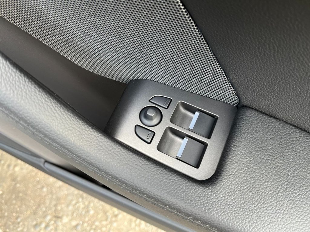 USED 2015 15 JAGUAR F-TYPE 3.0 V6 S 2d 380 BHP 