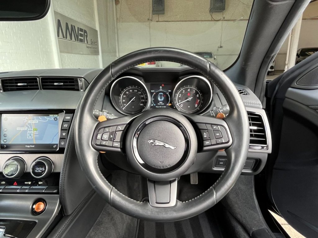 USED 2015 15 JAGUAR F-TYPE 3.0 V6 S 2d 380 BHP 