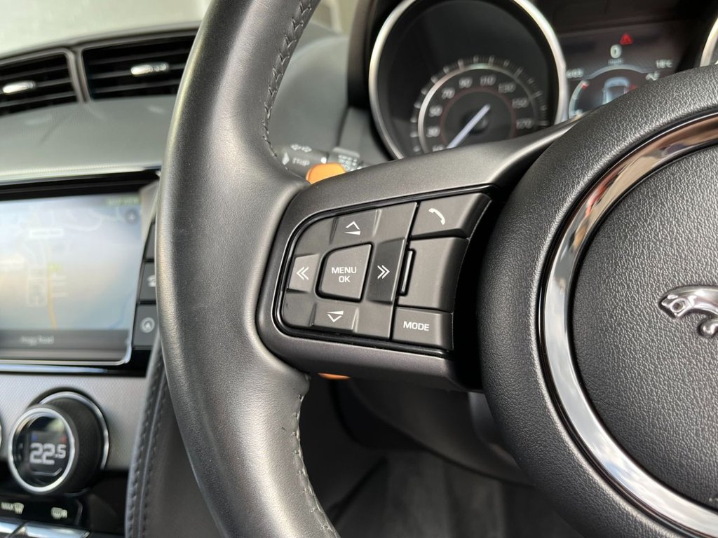 USED 2015 15 JAGUAR F-TYPE 3.0 V6 S 2d 380 BHP 