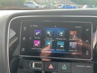 USED 2018 18 MITSUBISHI OUTLANDER 2.0 PHEV 4HS 5d 200 BHP 1 FORMER KEEPER - EURO 6 - HYBRID