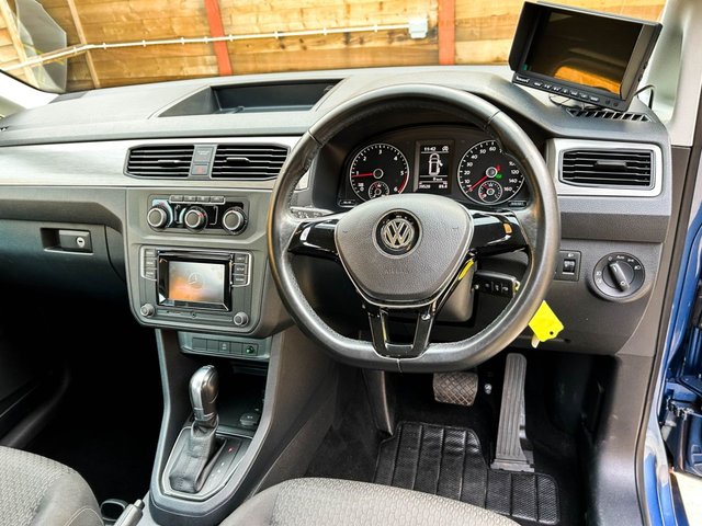 2017 VOLKSWAGEN CADDY LIFE - Photo 2