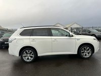 USED 2014 14 MITSUBISHI OUTLANDER 0.0 PHEV GX 4H 5d 162 BHP PRIVATLEY OWNED VEHICLE - GREAT VALUE PETROL HYBRID