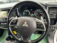 USED 2014 14 MITSUBISHI OUTLANDER 0.0 PHEV GX 4H 5d 162 BHP PRIVATLEY OWNED VEHICLE - GREAT VALUE PETROL HYBRID