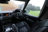 USED 2016 16 LAND ROVER DISCOVERY 3.0 SDV6 (255) Landmark 5dr Automatic Euro 6 (Rear Entertainment, 7 Seats, Panoramic Triple Sunroof, Digital TV, Meridian Surround System) !! NATIONWIDE DELIVERY AVAILABLE !!
