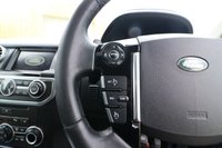 USED 2016 16 LAND ROVER DISCOVERY 3.0 SDV6 (255) Landmark 5dr Automatic Euro 6 (Rear Entertainment, 7 Seats, Panoramic Triple Sunroof, Digital TV, Meridian Surround System) !! NATIONWIDE DELIVERY AVAILABLE !!