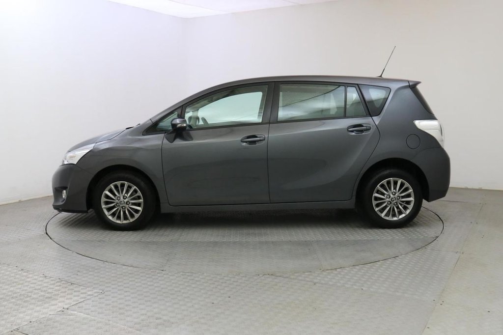USED 2017 17 TOYOTA VERSO 1.6 D-4D ICON 5d 7 SEATS 