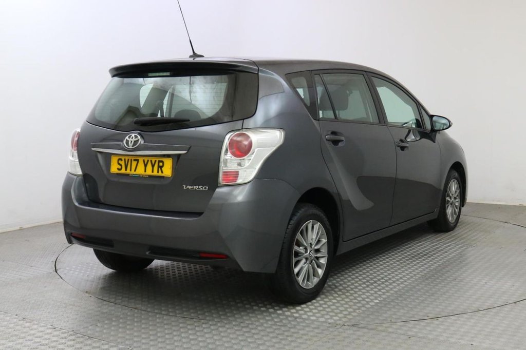 USED 2017 17 TOYOTA VERSO 1.6 D-4D ICON 5d 7 SEATS 