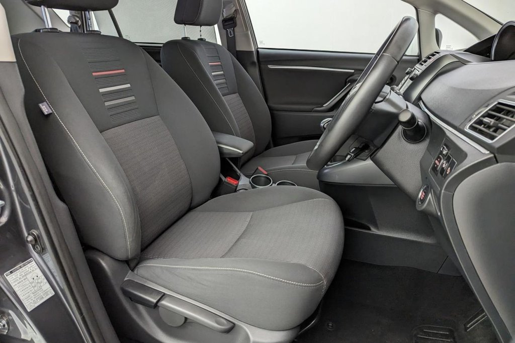 USED 2017 17 TOYOTA VERSO 1.6 D-4D ICON 5d 7 SEATS 