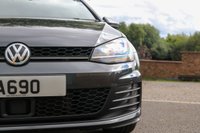 USED 2016 16 VOLKSWAGEN GOLF 2.0 TDI (184) GTD 5dr DSG Euro 6 (Navigation, Body Styling Rear Spoiler, Keyless Entry/Go, Heated Seats) NATIONWIDE DELIVERY - RESERVE ONLINE TODAY