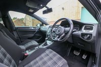 USED 2016 16 VOLKSWAGEN GOLF 2.0 TDI (184) GTD 5dr DSG Euro 6 (Navigation, Body Styling Rear Spoiler, Keyless Entry/Go, Heated Seats) NATIONWIDE DELIVERY - RESERVE ONLINE TODAY